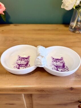 Double Cat Food & Water Bowl Ceramic w/ Cat Handle Purple Kitten Design Pet Dish